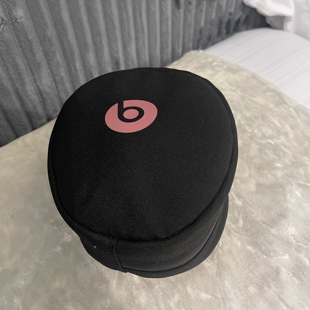 BEATS SOLO2 3 CASE